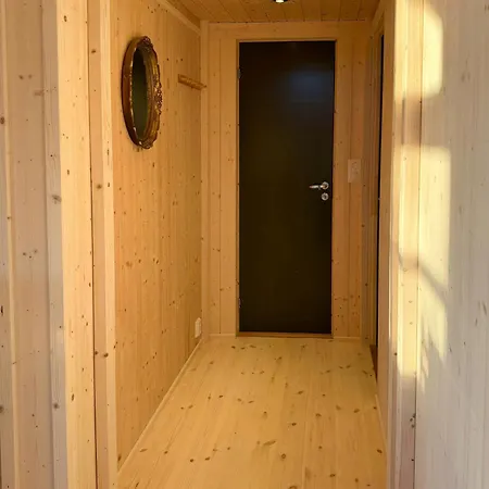 Modern Al At The Foot Of Reinskarvet Al
